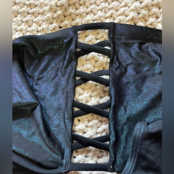 Cacique holographic sparkle bikini - Picture 4 of 7